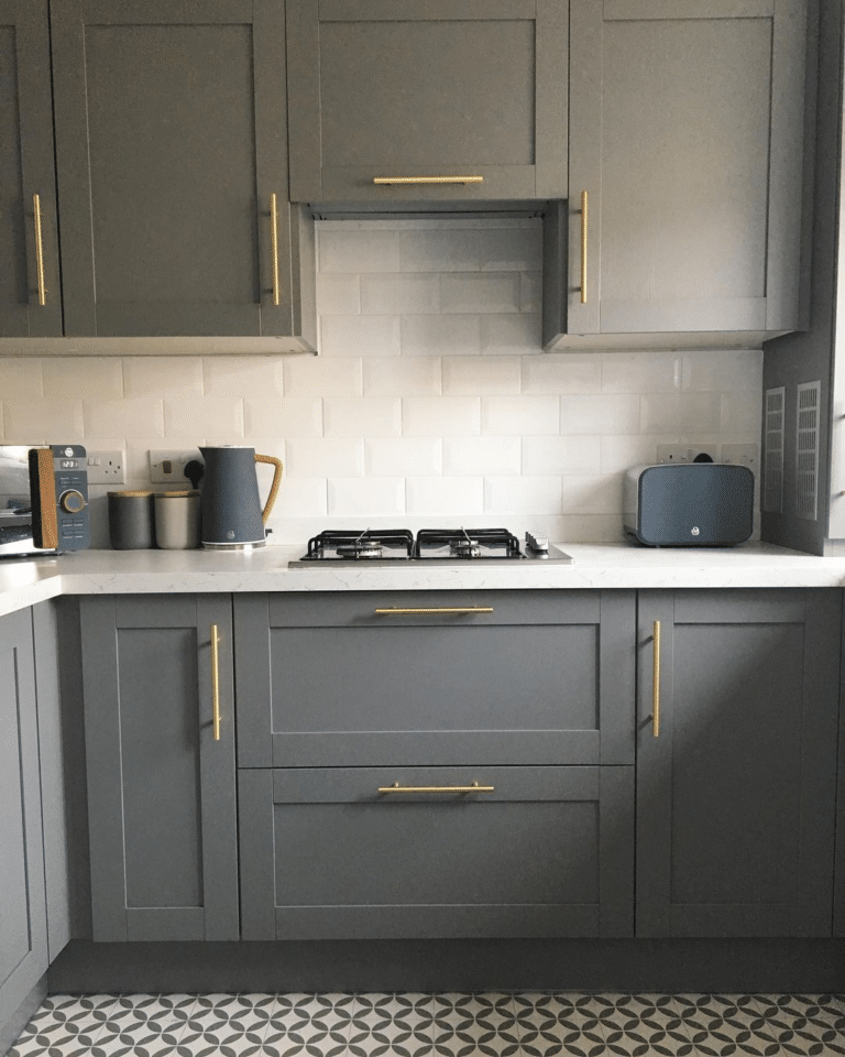 20 Adorable Backsplash For Grey Kitchen Ideas You Will Love - Drop By My Home
