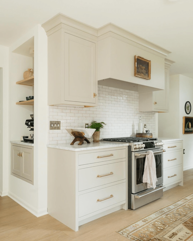 30 Good Shaker Cabinets With Handles Ideas - Drop By My Home