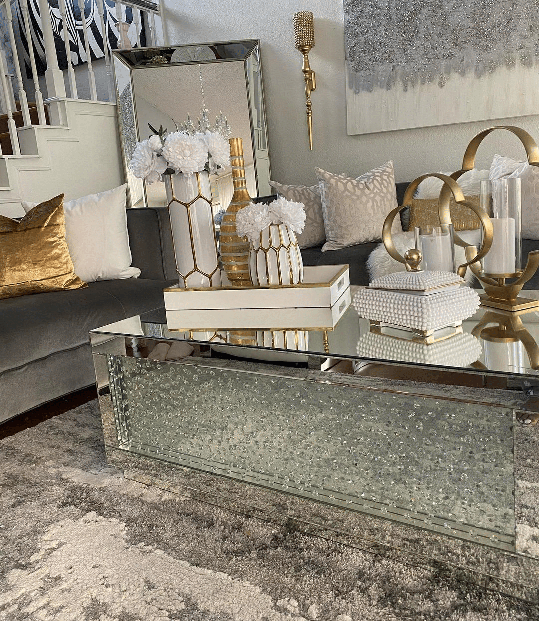 24 Rich Gold Living Room Ideas For A Classy Look - Drop By My Home