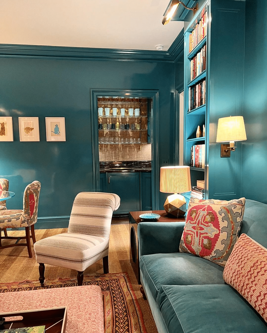 23 Beautiful And Comfortable Home Lounge Room Bar Ideas - Drop By My Home