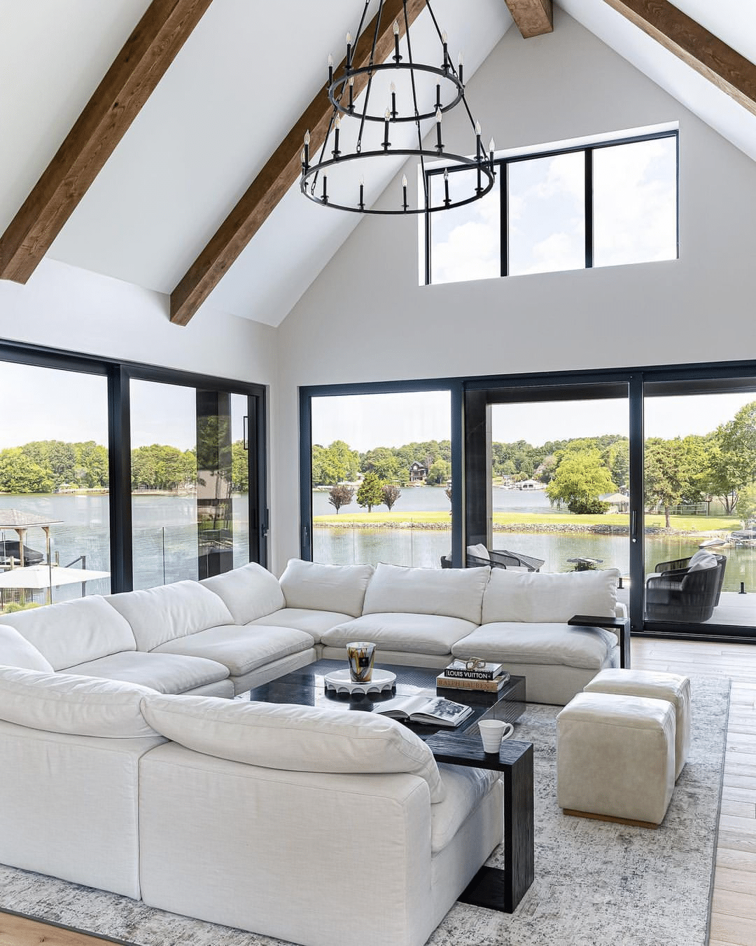 30 Pretty And Lively Living Room Carpet Ideas You Should Try - Drop By ...