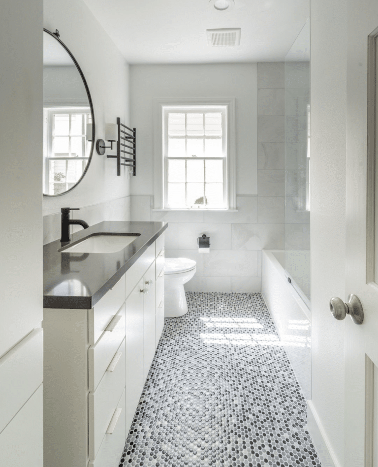 30 Fancy Black And White Tile Bathroom Ideas You Will Love - Drop By My ...
