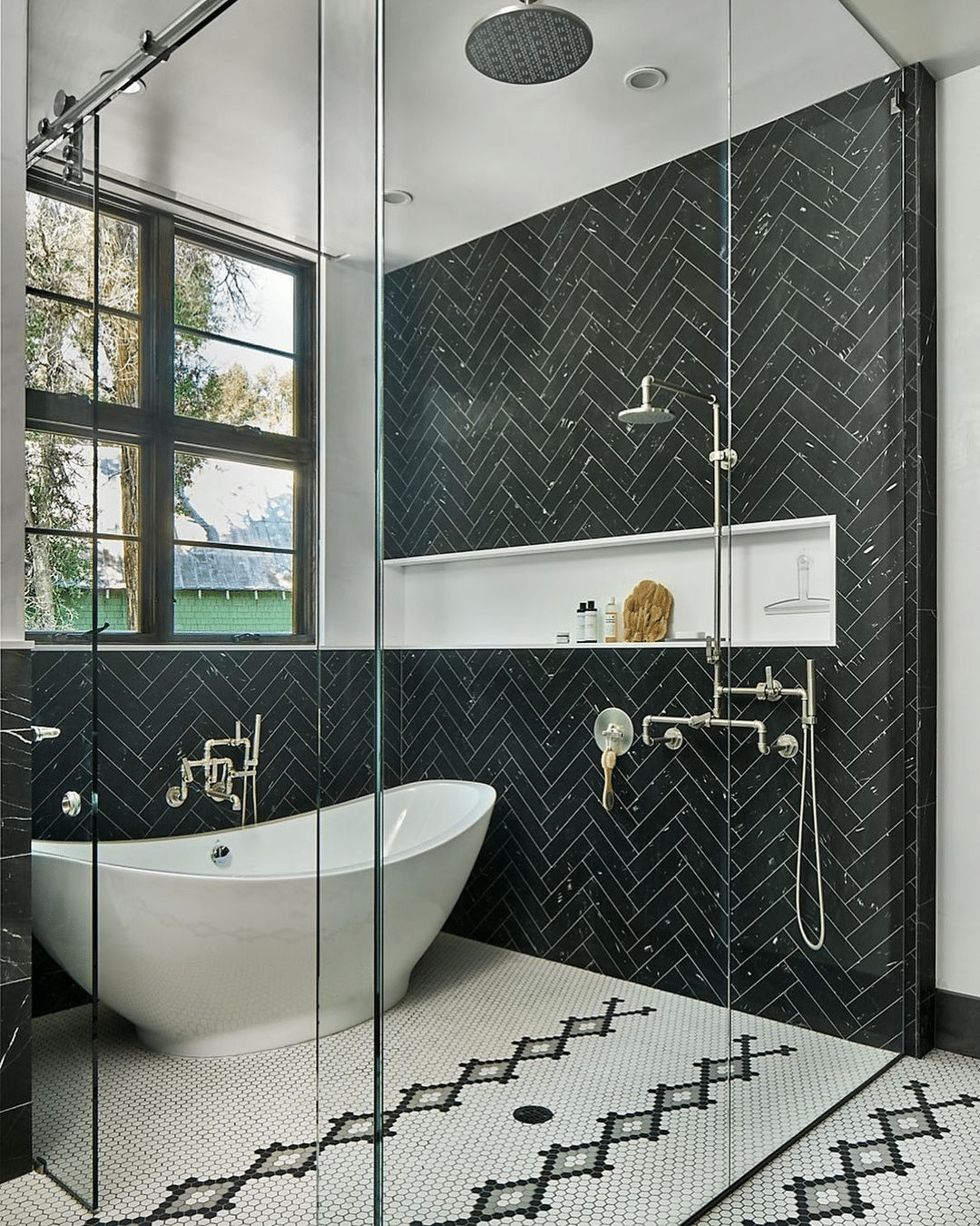 30 Fancy Black And White Tile Bathroom Ideas You Will Love - Drop By My ...