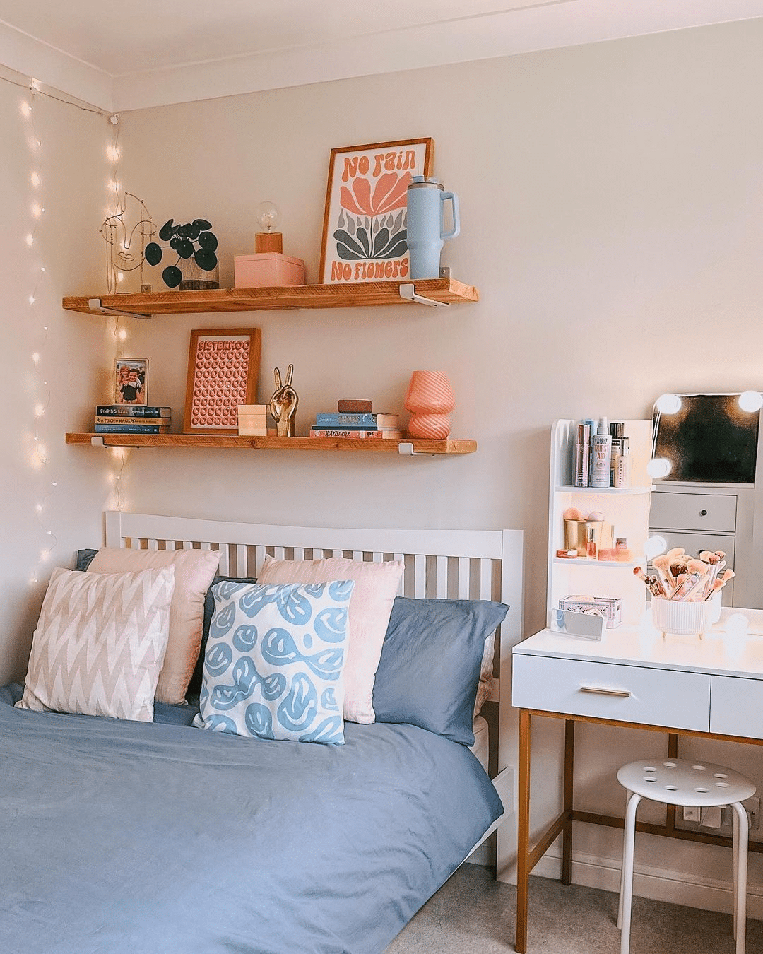 32 Functional And Stylish Wall Shelves For Your Bedroom - Drop By My Home