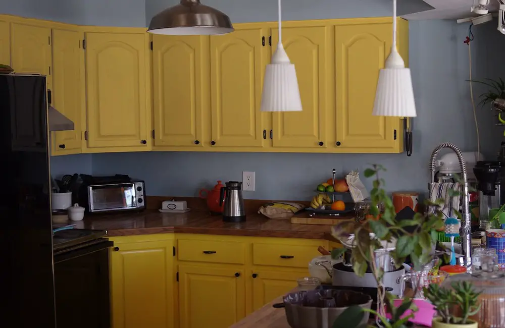 yellow-kitchen-decor